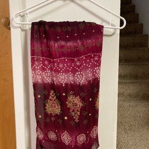 Girls Size Large Burgundy Print Skirt